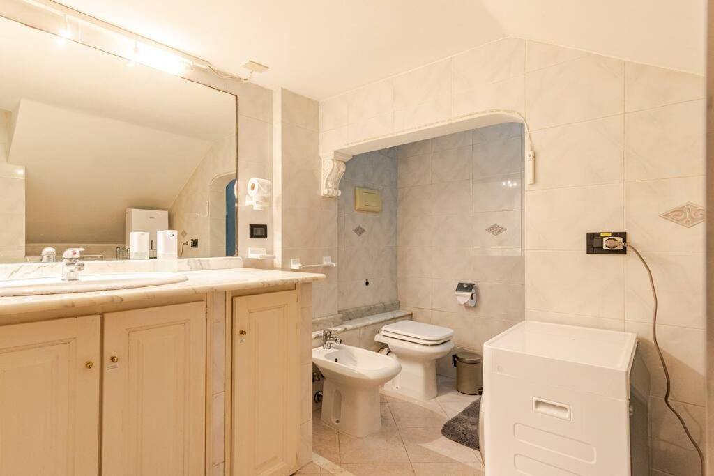 Sakura Suite Janov Exteriér fotografie